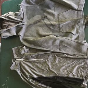 Two sweatshirt running bundle